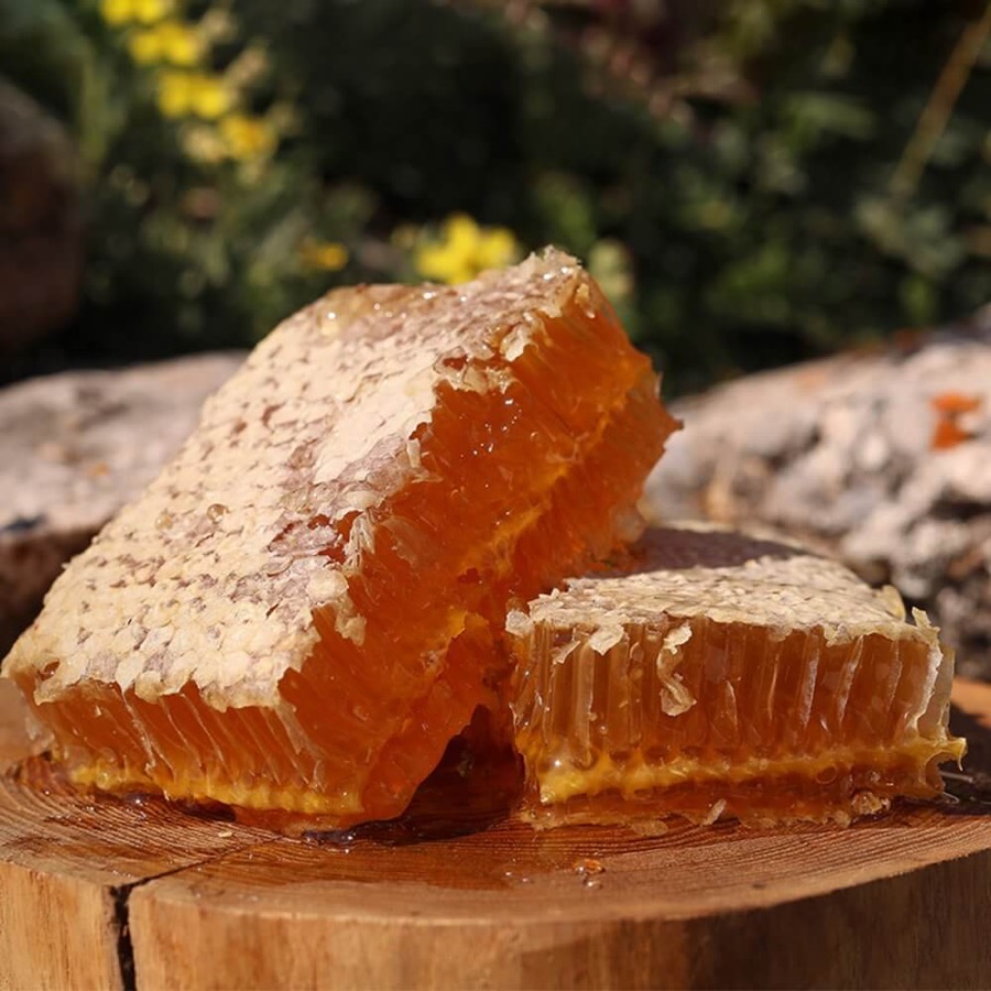 Karakovan Comb Honey